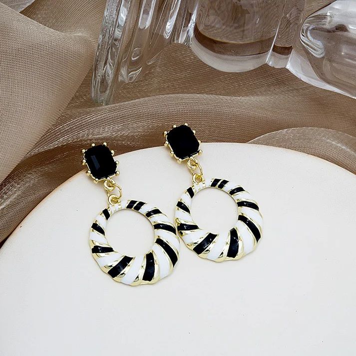 Black And White Stripe Earring